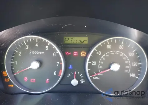 2008 Hyundai Accent Gs из США, поврежденный, VIN KMHCM36C78U067859